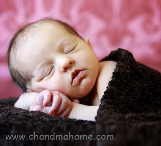 آموزش عکس گزفتن از نوزاد در خانه به صورت حرفه ای - چندماهمه