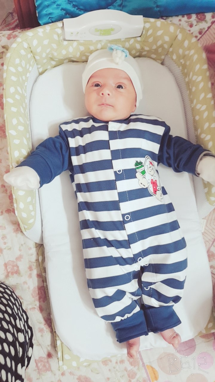 یک ماهگی نوزاد آرشاوین