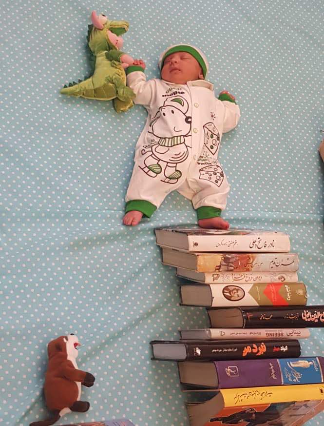 یک ماهگی نوزاد Masih Aminpoor