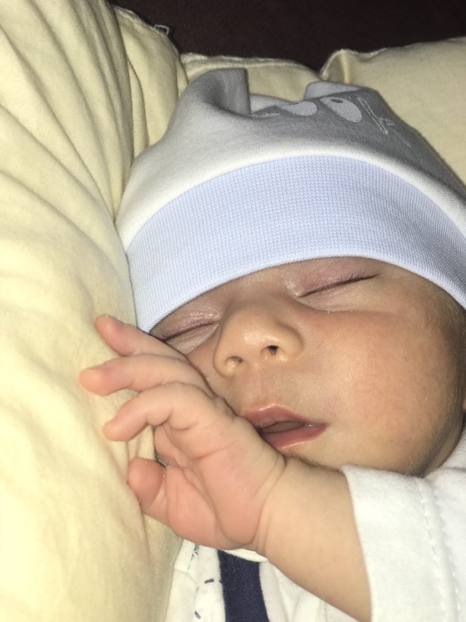 یک ماهگی نوزاد مستعان سجادی فر