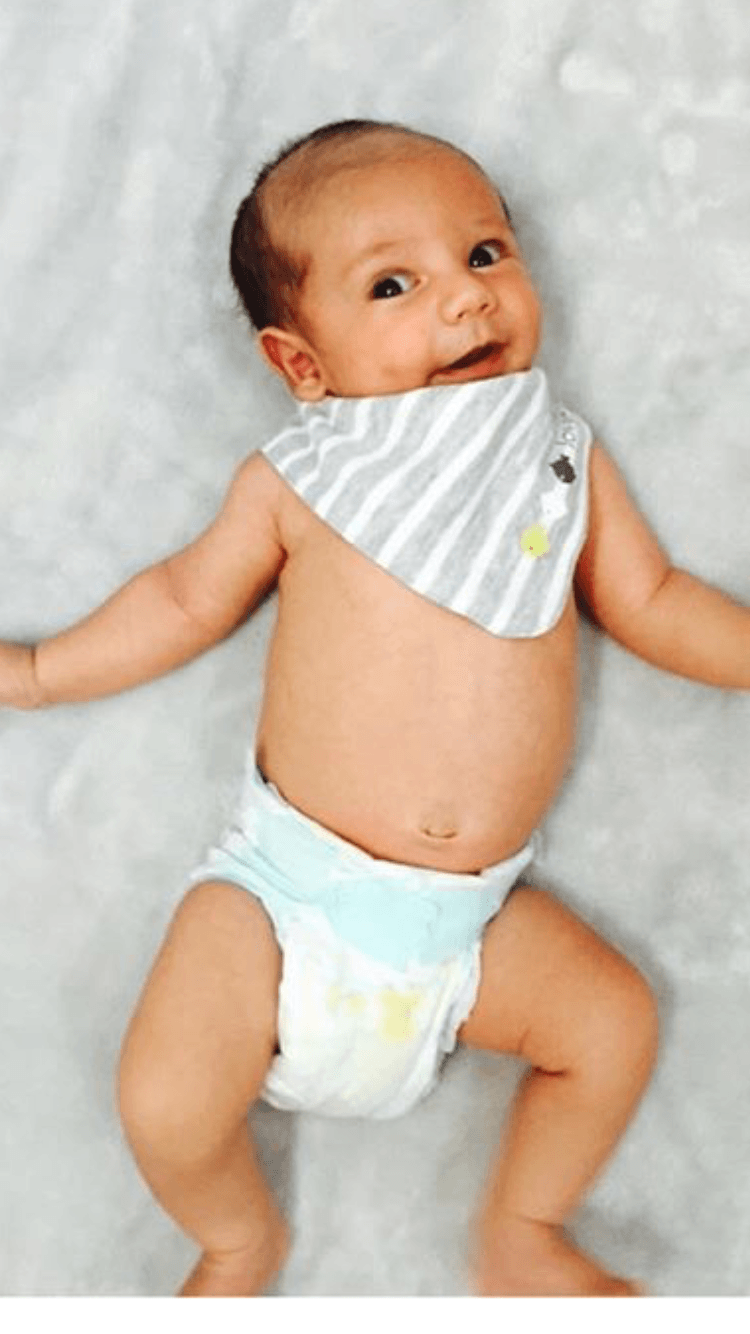 یک ماهگی نوزاد کارن غفاری