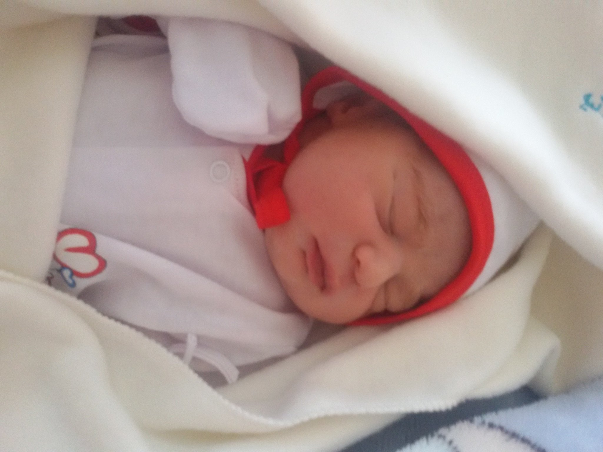 یک ماهگی نوزاد امیرارسلان اصغری