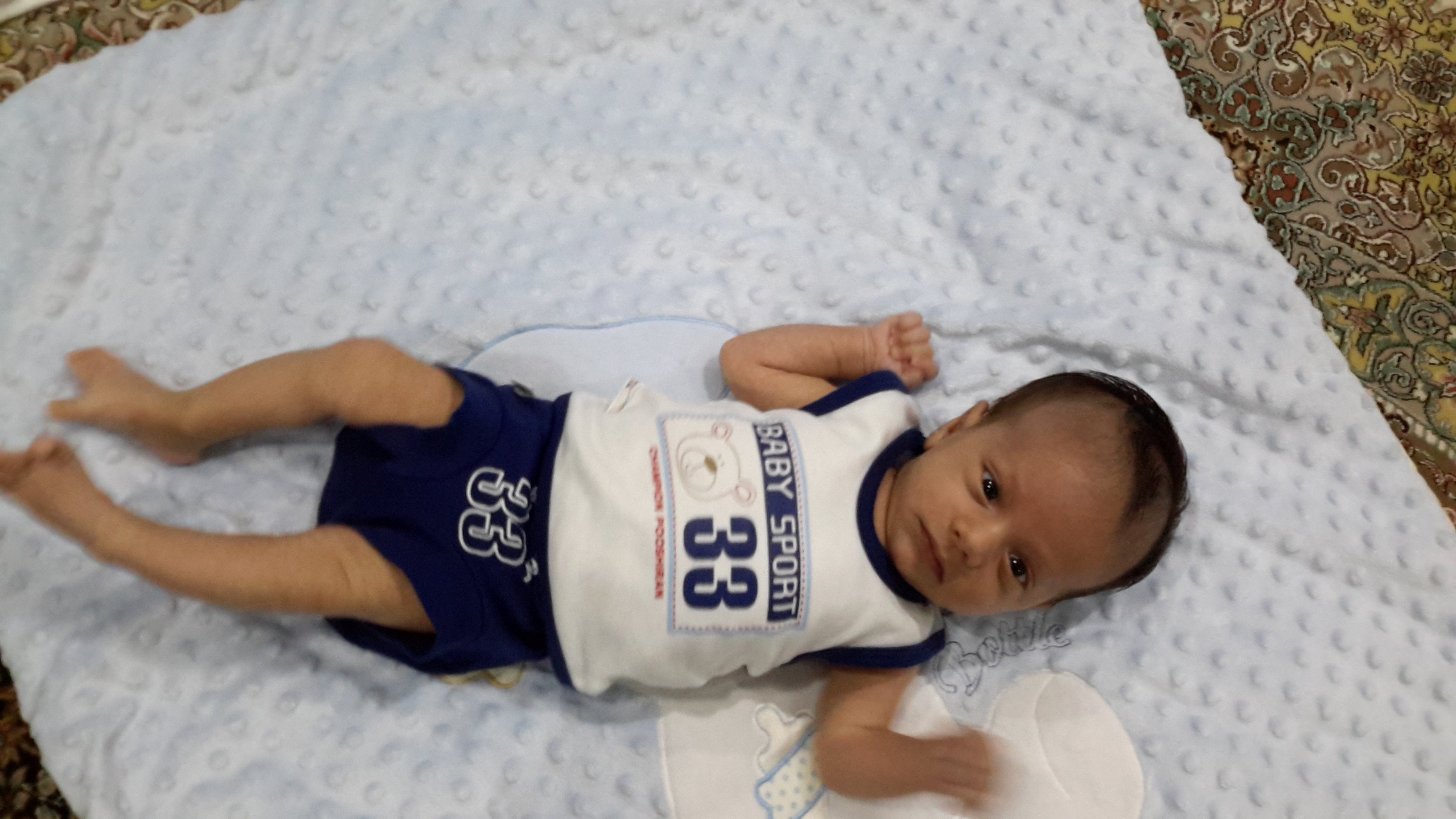 یک ماهگی نوزاد آرتین