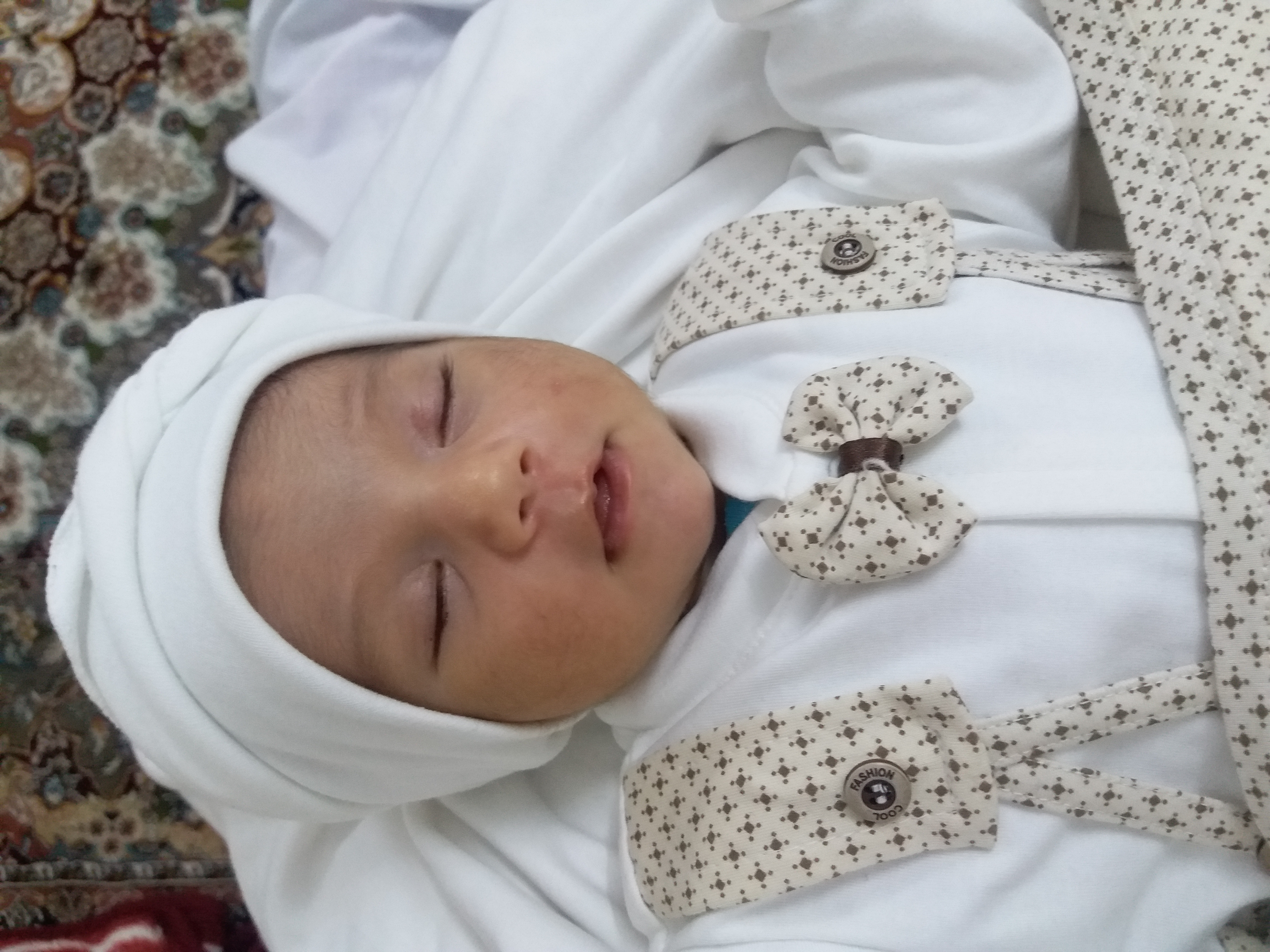 یک ماهگی نوزاد امیر سام رجب زاده