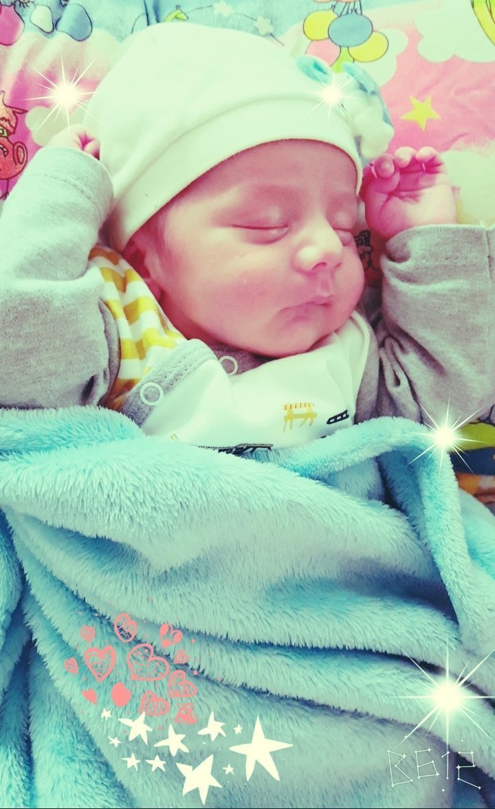 متولد شدن نوزاد آرشاوین