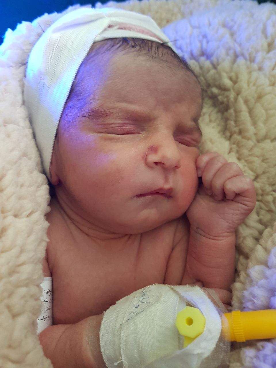 متولد شدن نوزاد ماهان نصیری