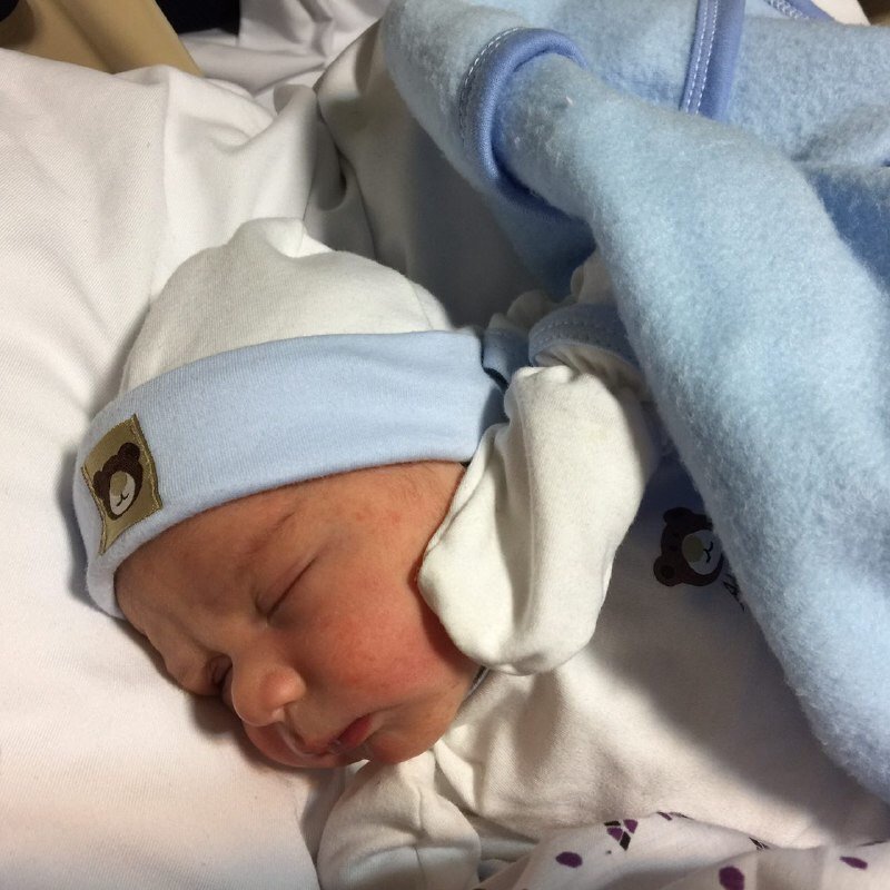 متولد شدن نوزاد سپهر ملاسلمانی