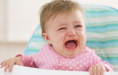 تصویر رشد نوزاد در 7 ماه و 4 هفتگی : احساساتی‌تر شدن