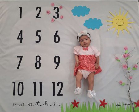 پارچه ماهگرد نوزاد طرح کلاسیک هیراد پورعسگری