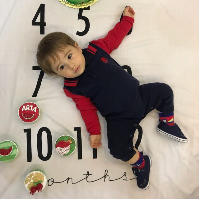 پارچه ماهگرد نوزاد طرح کلاسیک هیراد پورعسگری