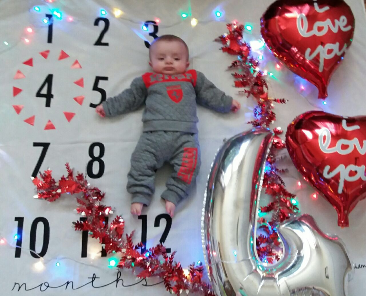 پارچه ماهگرد نوزاد طرح کلاسیک هیراد پورعسگری