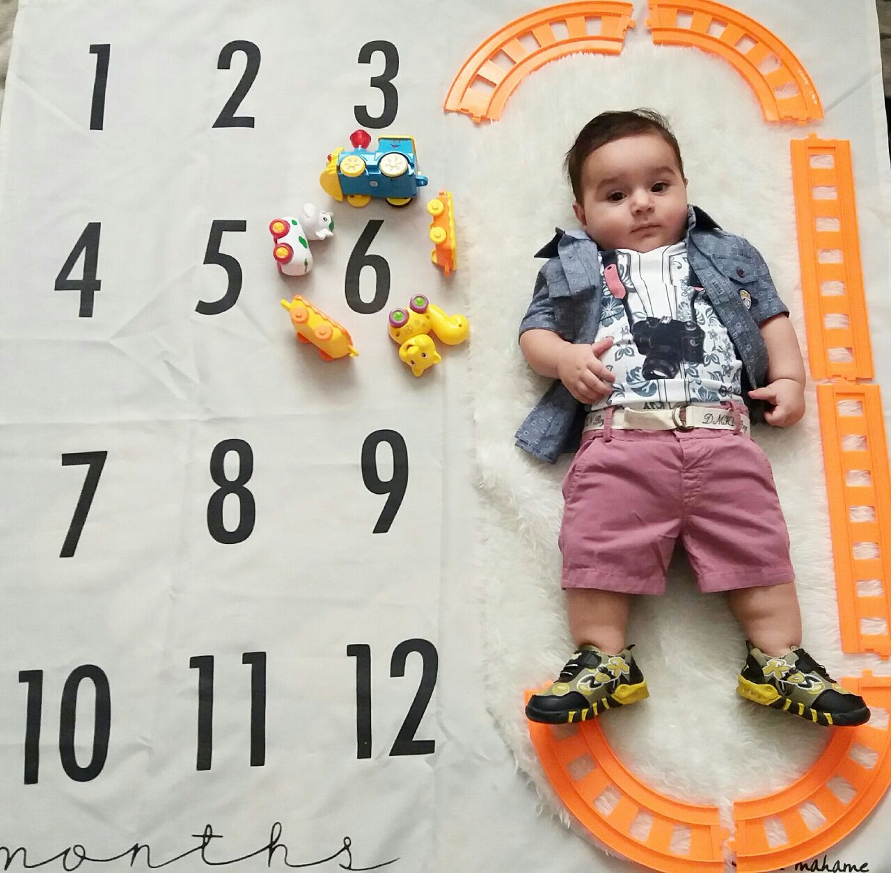 پارچه ماهگرد نوزاد طرح کلاسیک هیراد پورعسگری