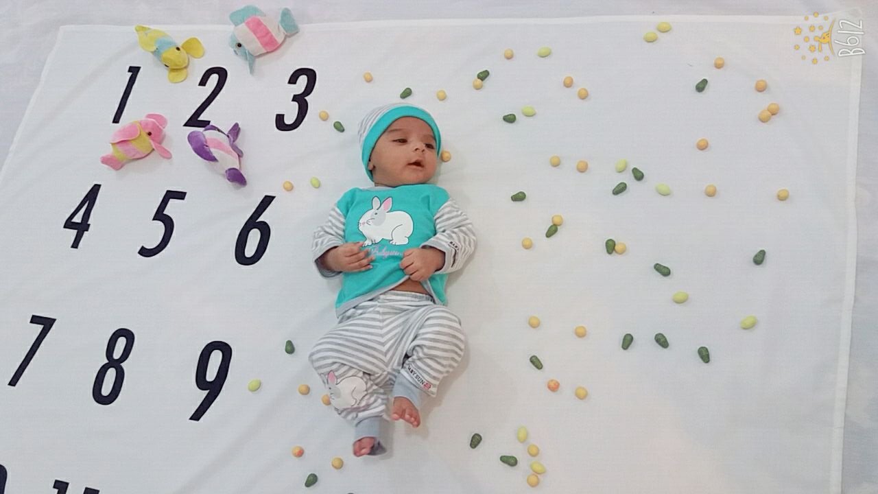 دو ماهگی نوزاد هیراد پورعسگری