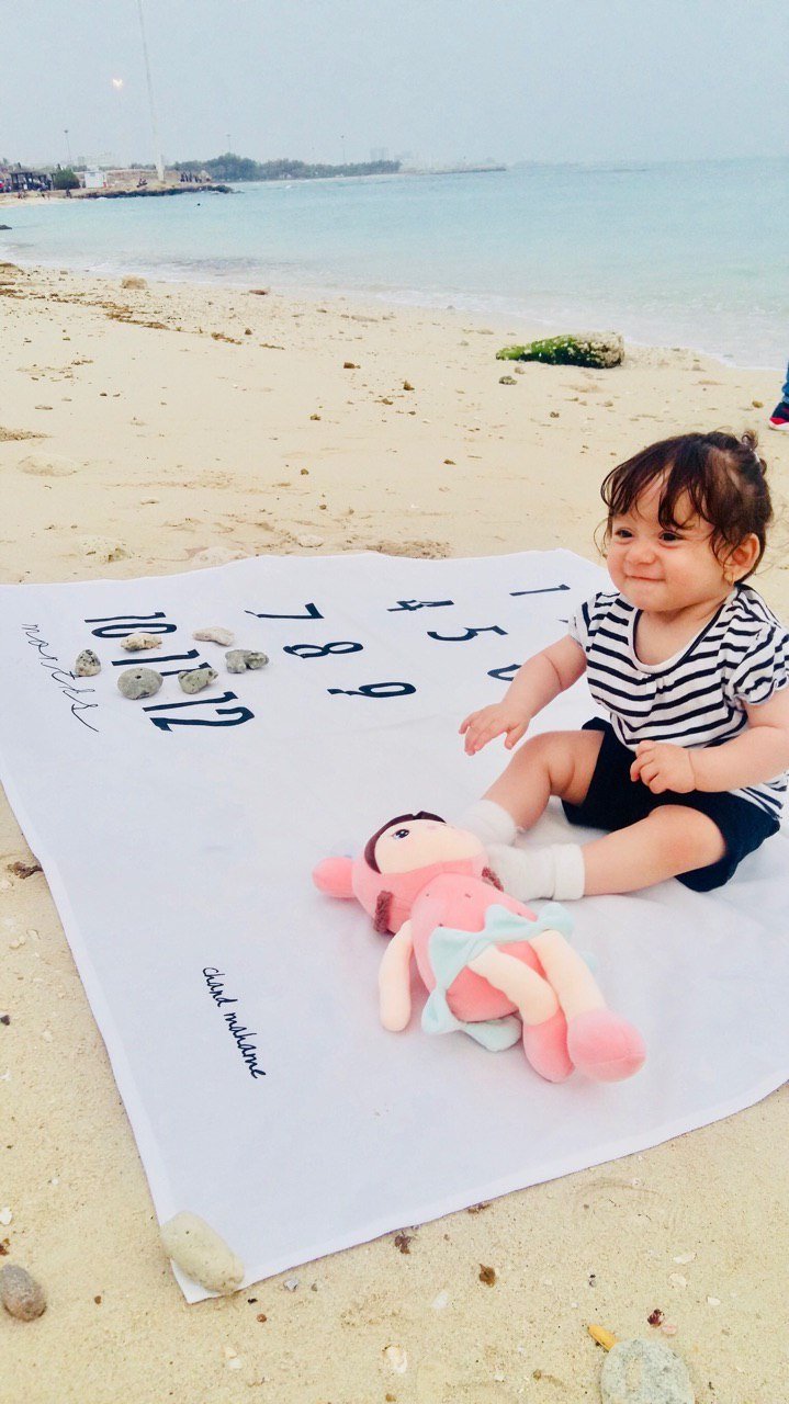 پارچه ماهگرد نوزاد طرح کلاسیک هیراد پورعسگری