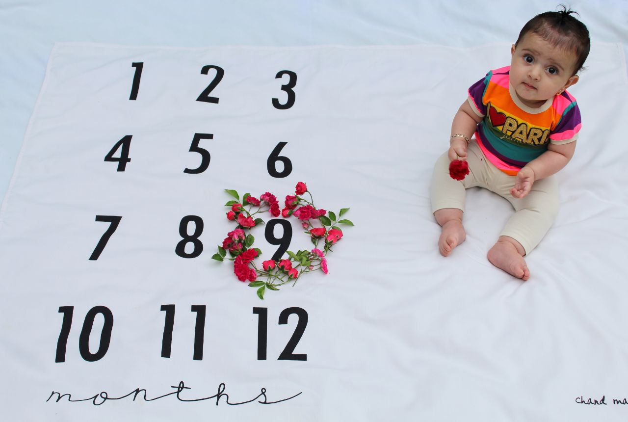 پارچه ماهگرد نوزاد طرح کلاسیک هیراد پورعسگری