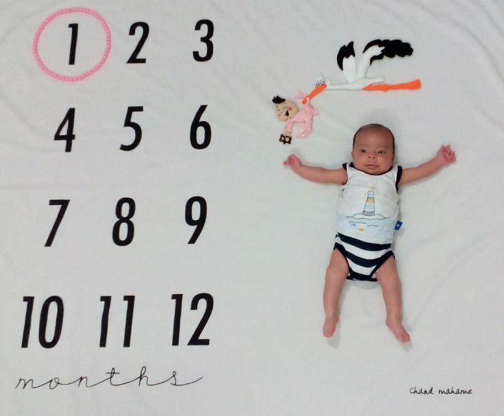 یک ماهگی نوزاد هیراد پورعسگری