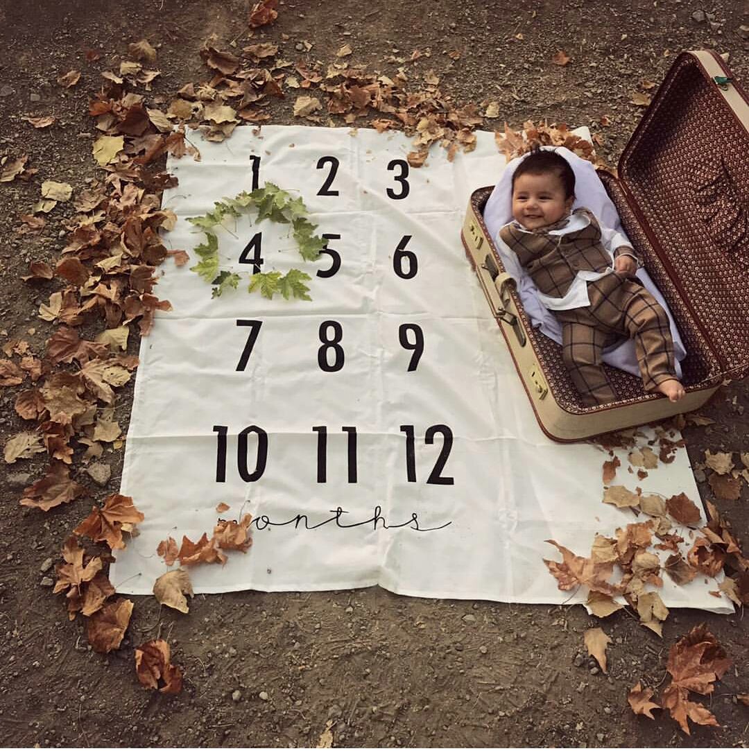 پارچه ماهگرد نوزاد طرح کلاسیک هیراد پورعسگری