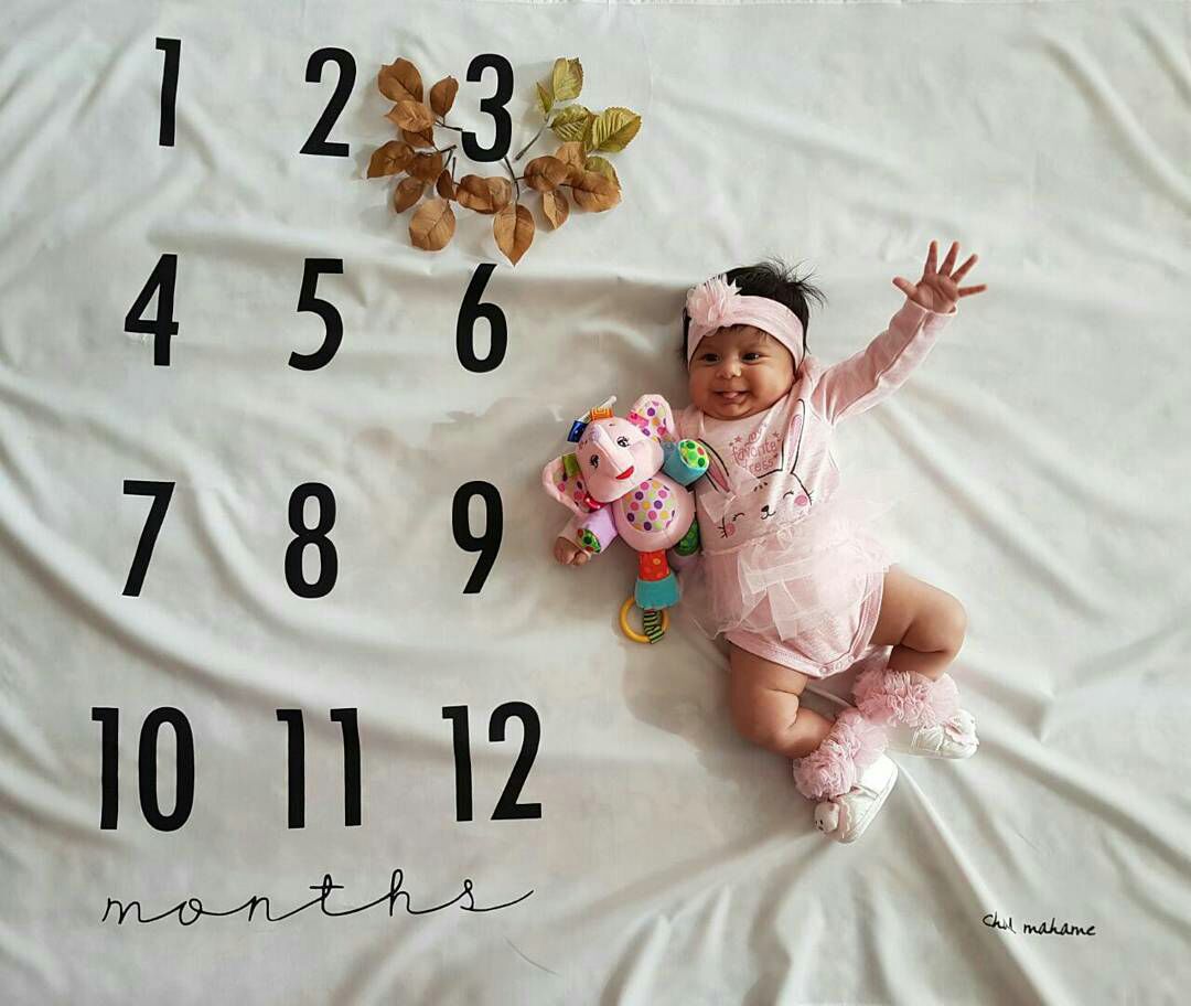 پارچه ماهگرد نوزاد طرح کلاسیک هیراد پورعسگری