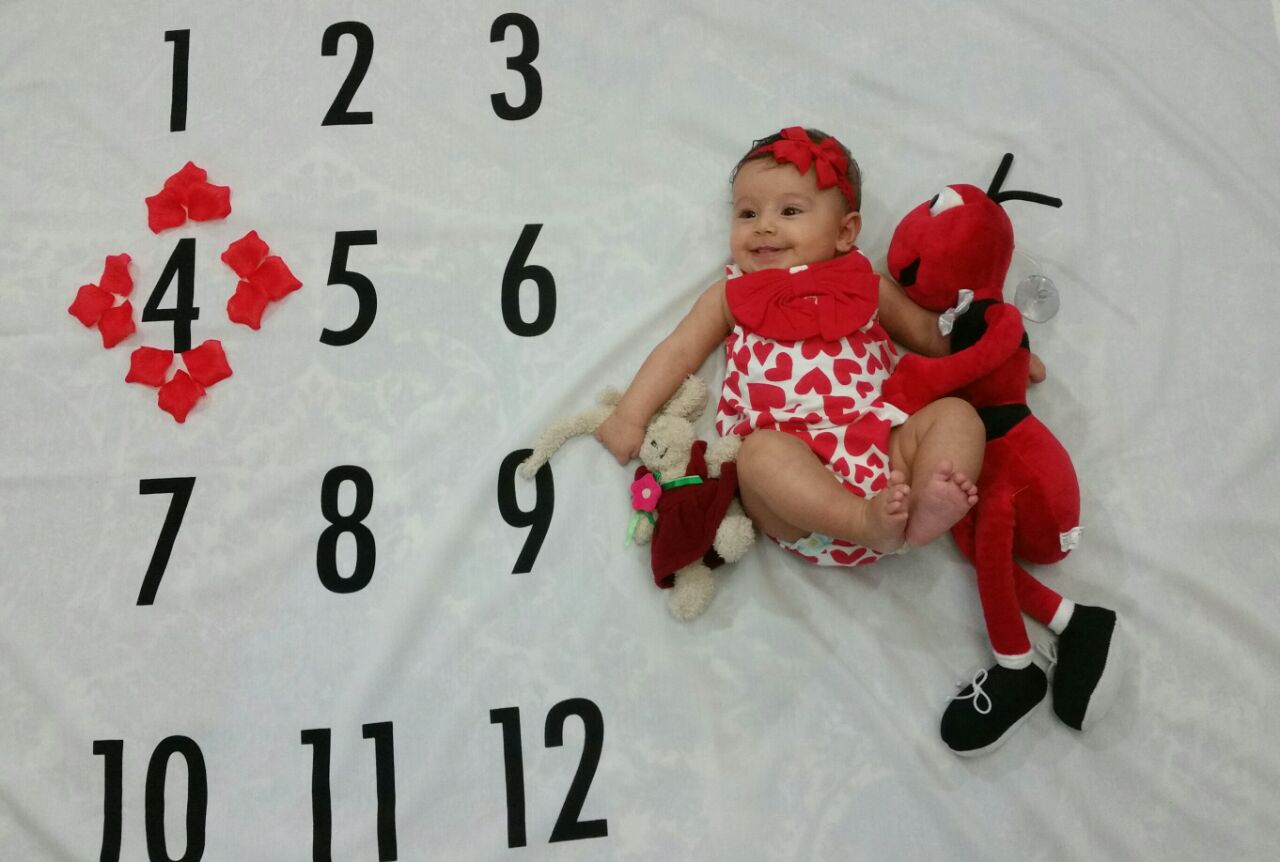 چهار ماهگی نوزاد هیراد پورعسگری