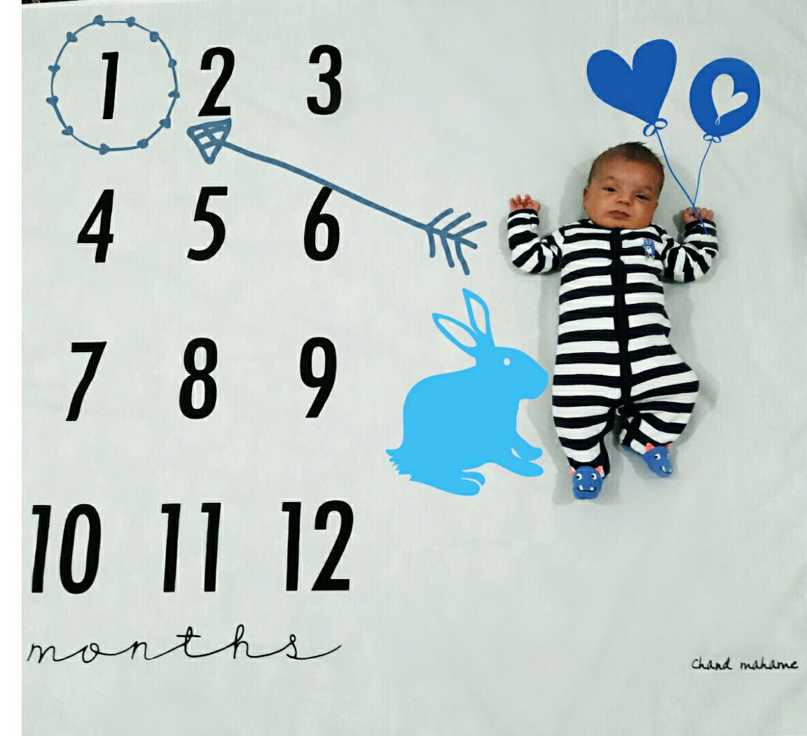 یک ماهگی نوزاد هیراد پورعسگری