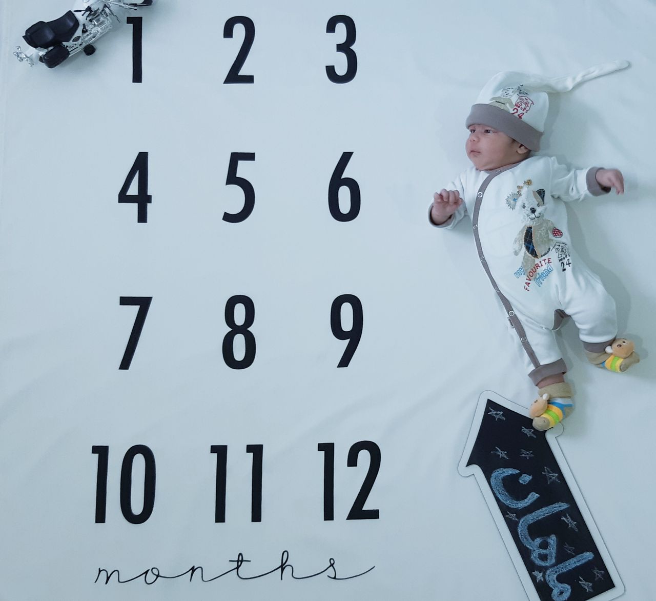 یک ماهگی نوزاد هیراد پورعسگری