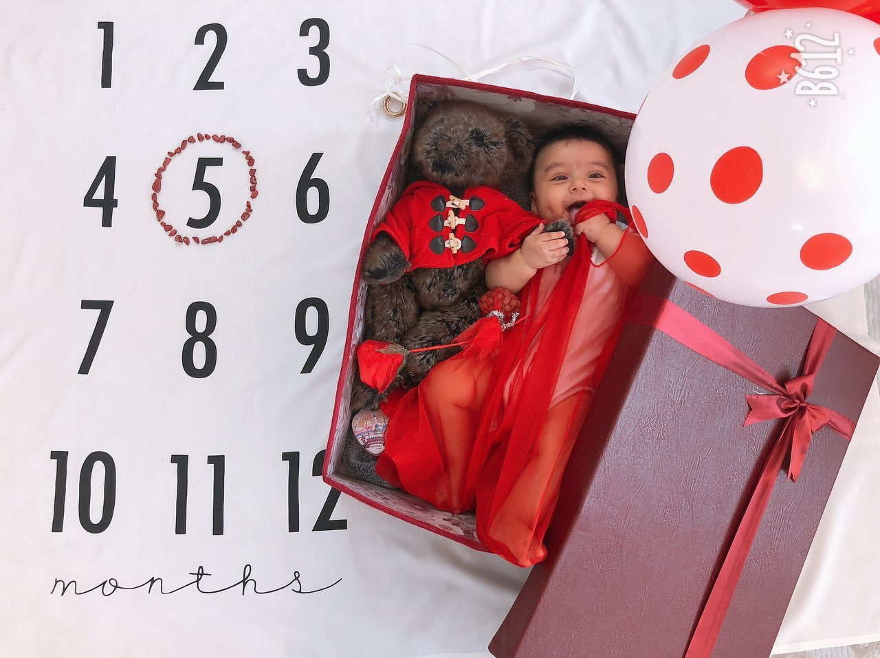 پنج ماهگی نوزاد هیراد پورعسگری