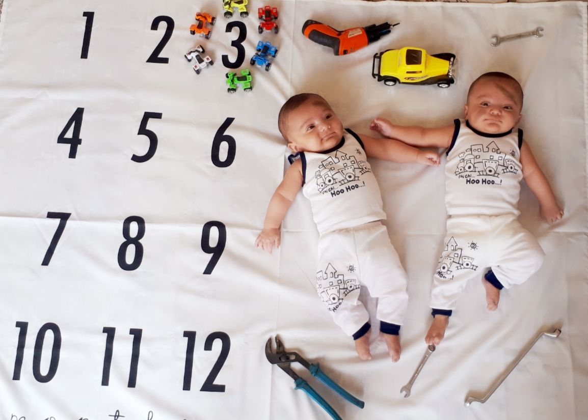 عکس کودک با تم شغلی هیراد پورعسگری