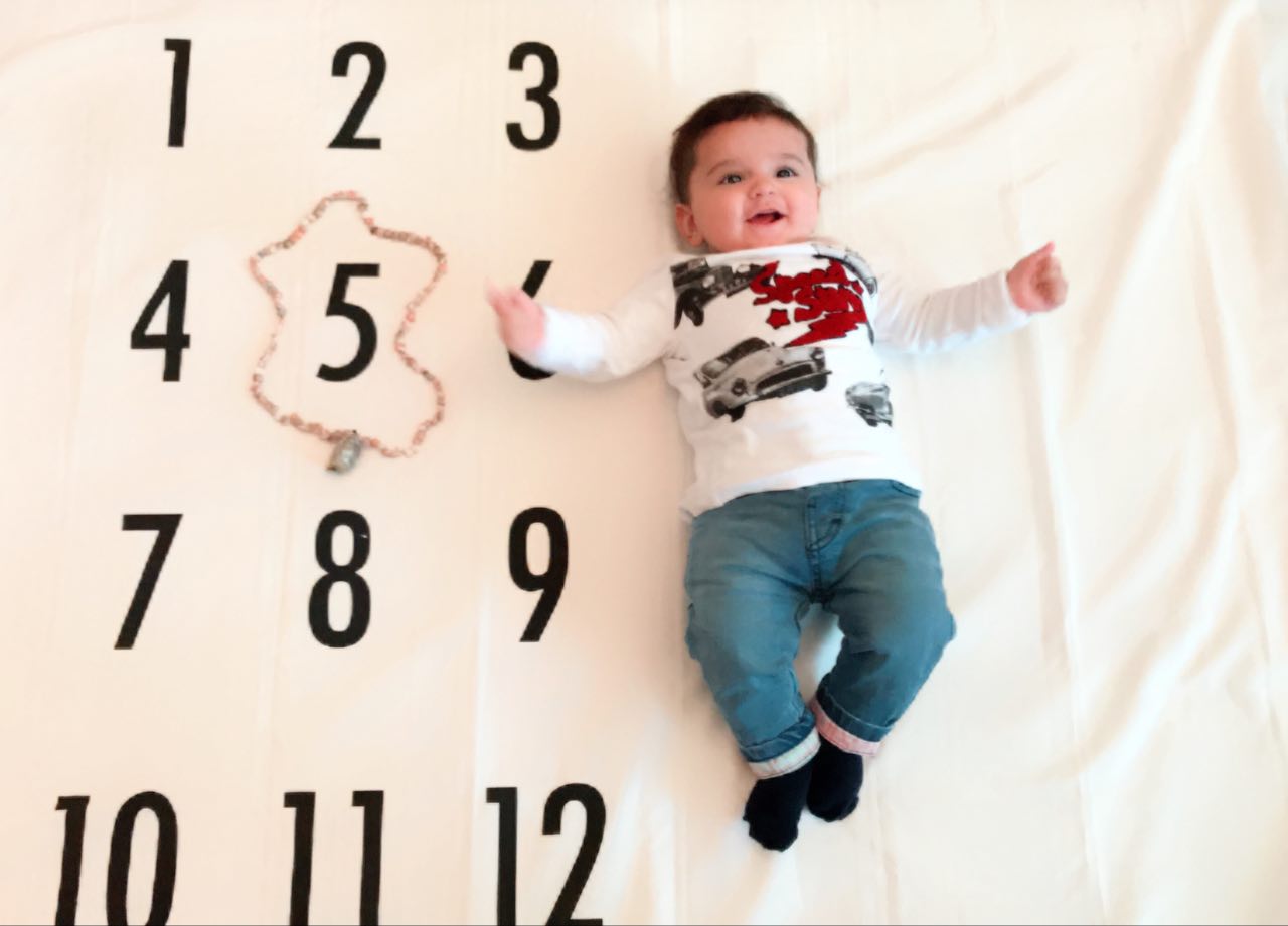 پنج ماهگی نوزاد هیراد پورعسگری