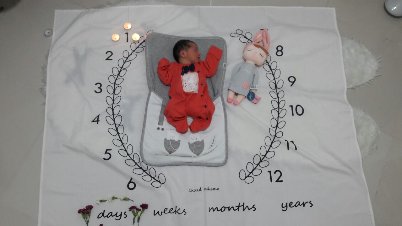 یک ماهگی نوزاد هیراد پورعسگری