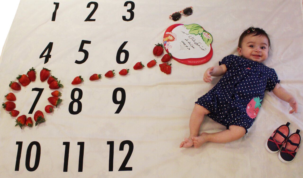 پارچه ماهگرد نوزاد طرح کلاسیک هیراد پورعسگری