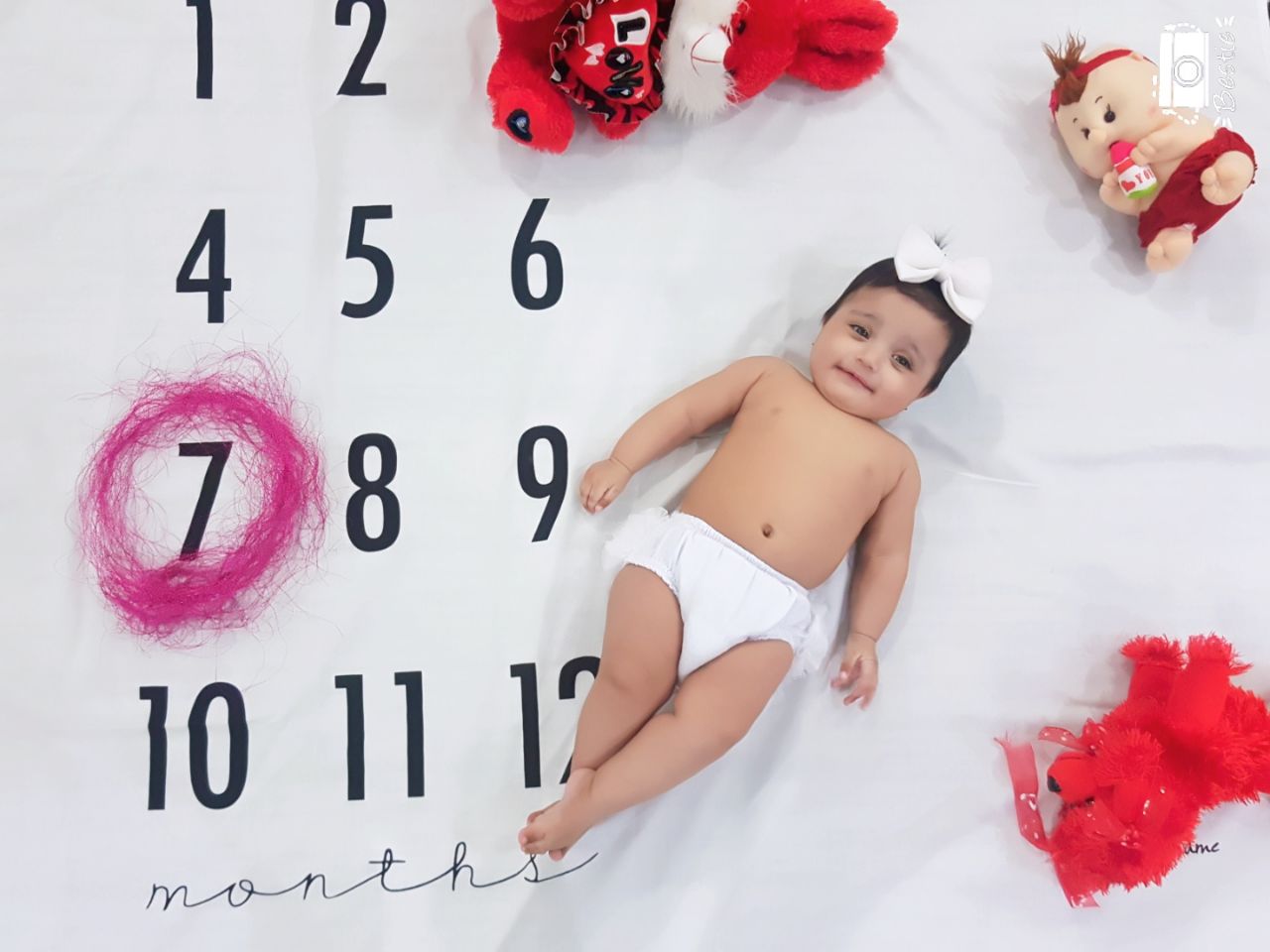 پارچه ماهگرد نوزاد طرح کلاسیک هیراد پورعسگری