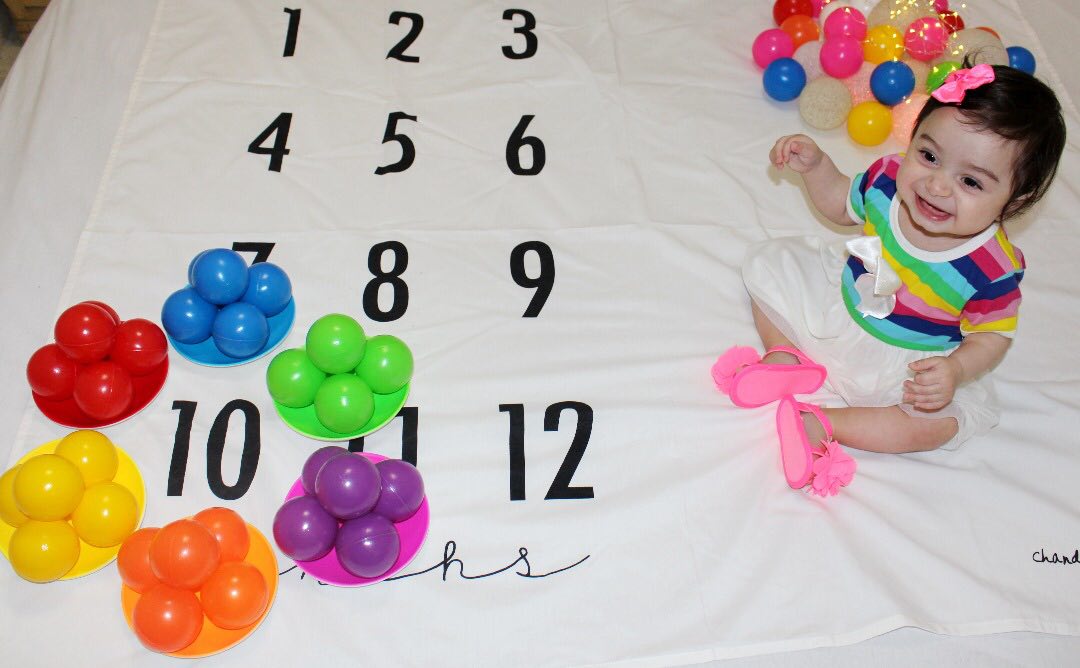 پارچه ماهگرد نوزاد طرح کلاسیک هیراد پورعسگری