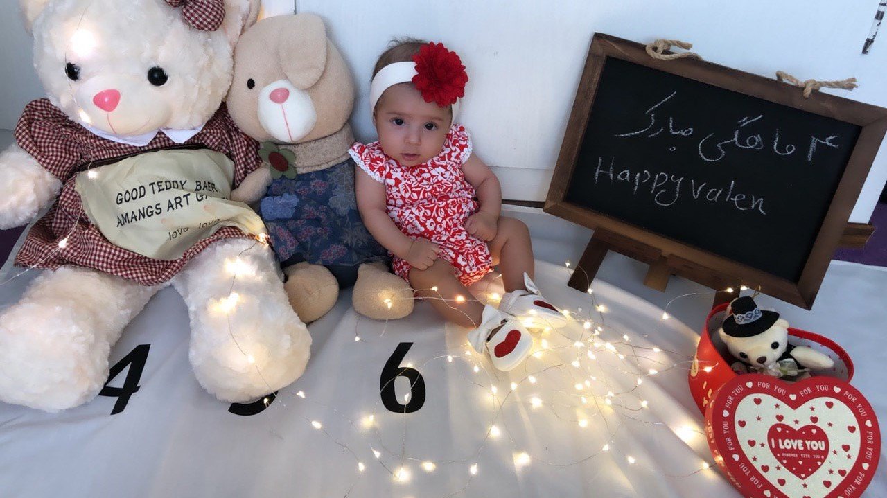 پارچه ماهگرد نوزاد طرح کلاسیک هیراد پورعسگری