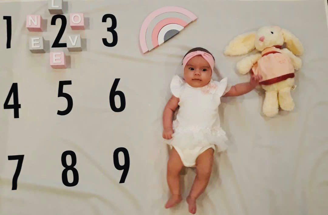 دو ماهگی نوزاد هیراد پورعسگری