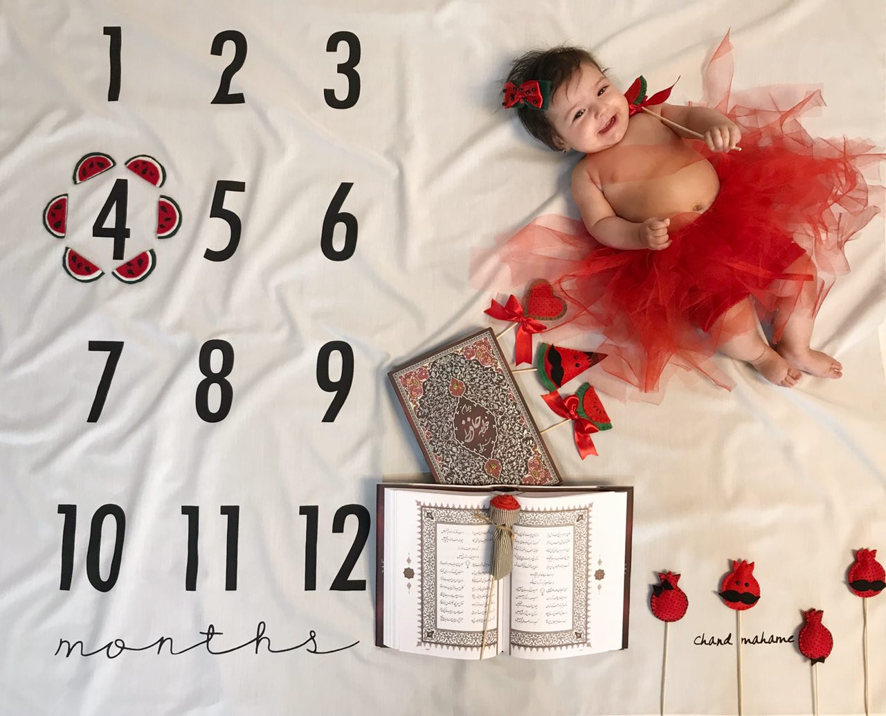 پارچه ماهگرد نوزاد طرح کلاسیک هیراد پورعسگری