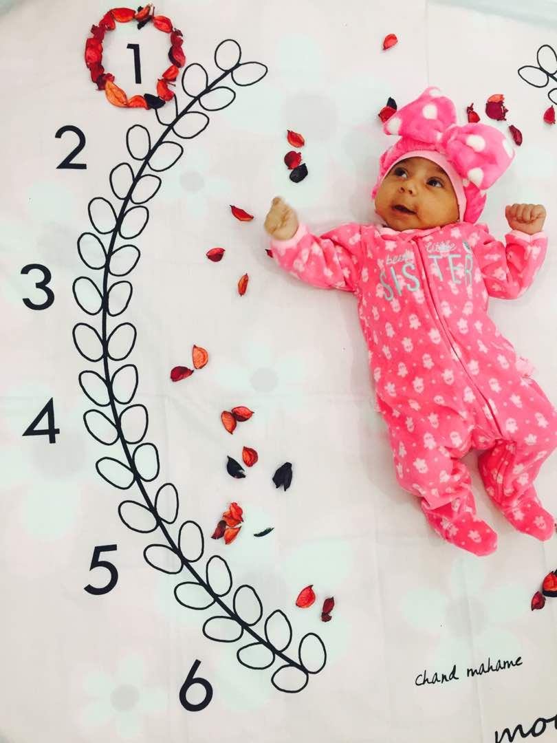 یک ماهگی نوزاد هیراد پورعسگری