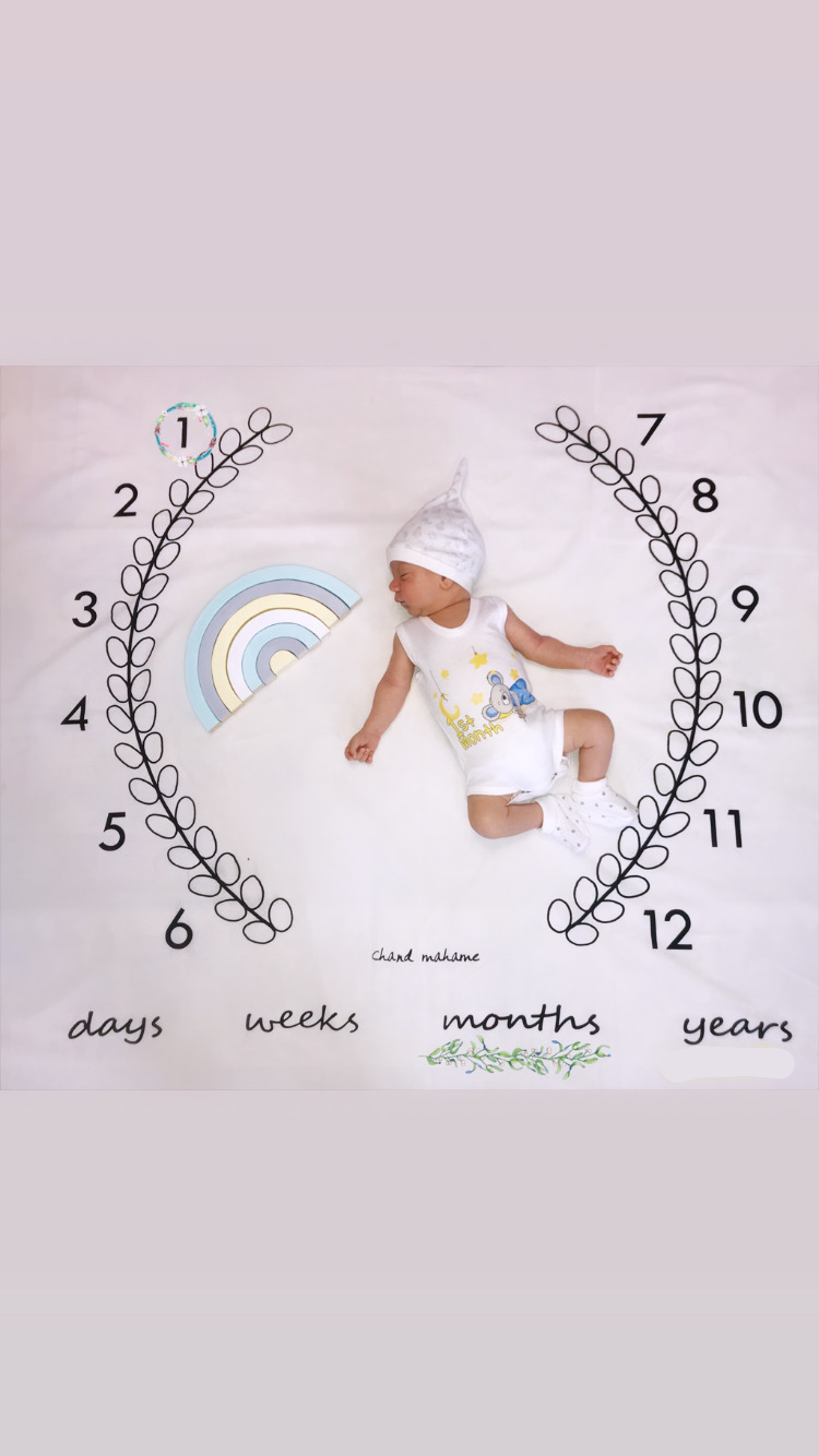 یک ماهگی نوزاد مهديار پادياب