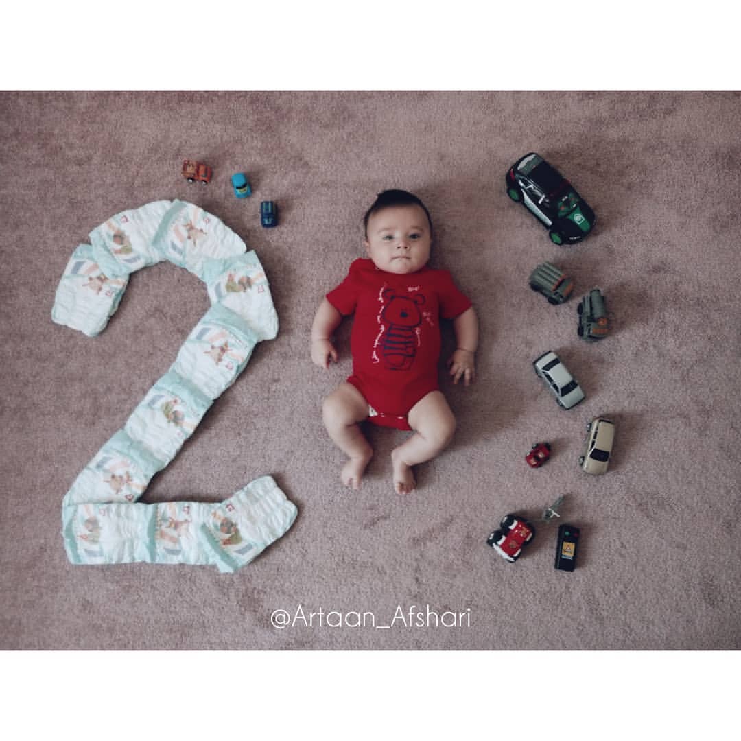 اولین خنده نوزاد آرتان افشاری