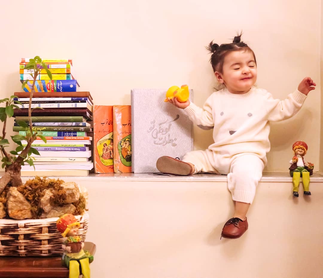 آلبوم خاطرات کودکی گلشا معرفت