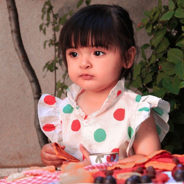 راه رفتن نوزاد گلشا معرفت