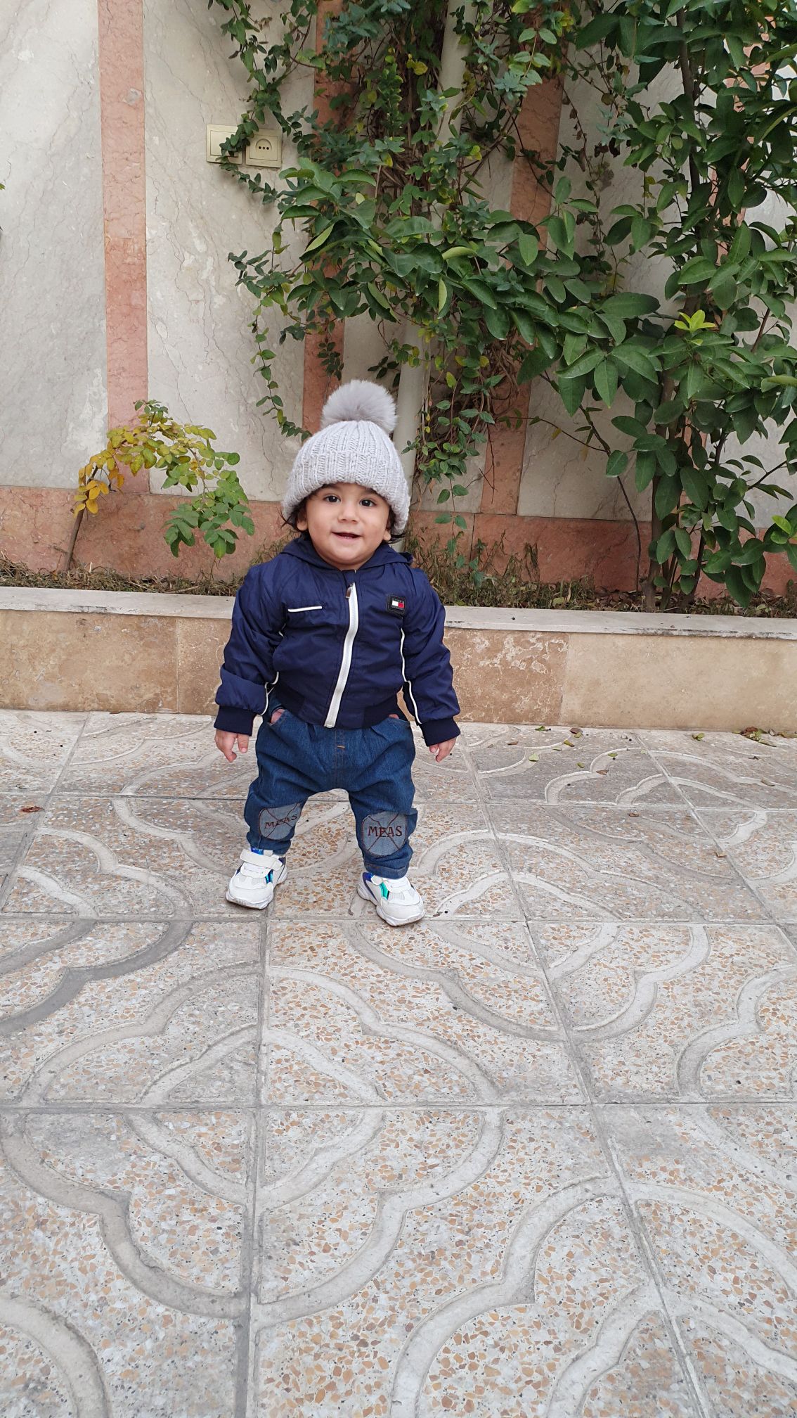 دوازده ماهگی نوزاد رادین و آیلین اسکندرزاده