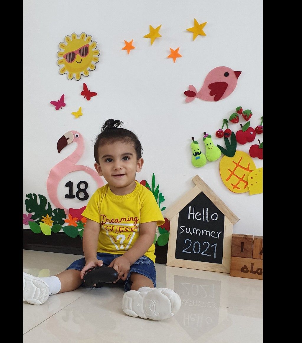 هجده ماهگی کودک رادین و آیلین اسکندرزاده