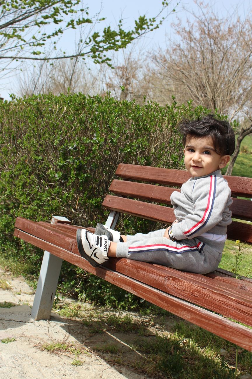 پانزده ماهگی کودک رادین و آیلین اسکندرزاده