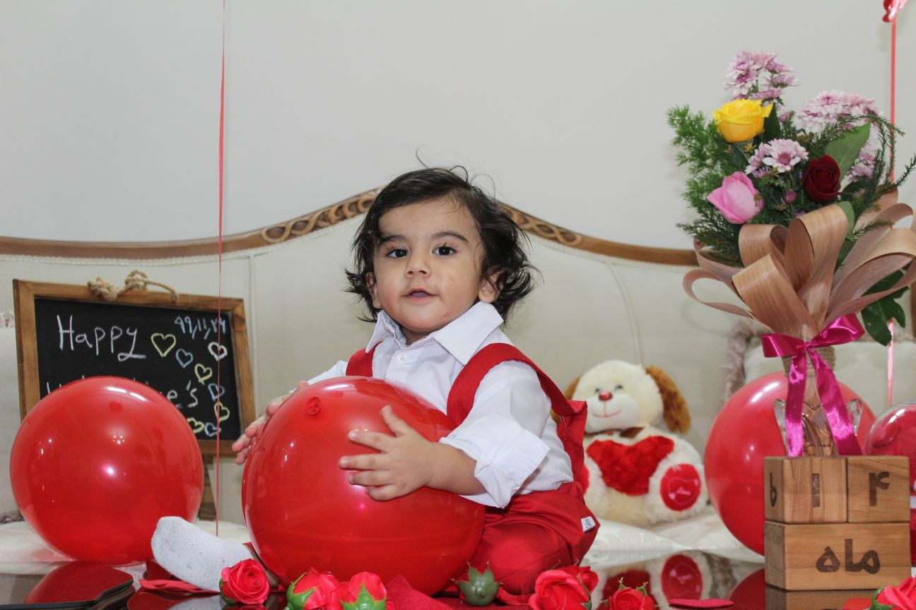 چهارده ماهگی_کودک رادین و آیلین اسکندرزاده