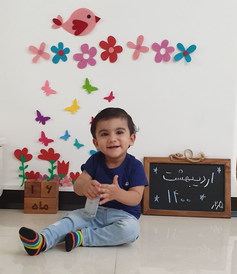 تم عکاسی گل و بلبل رادین و آیلین اسکندرزاده