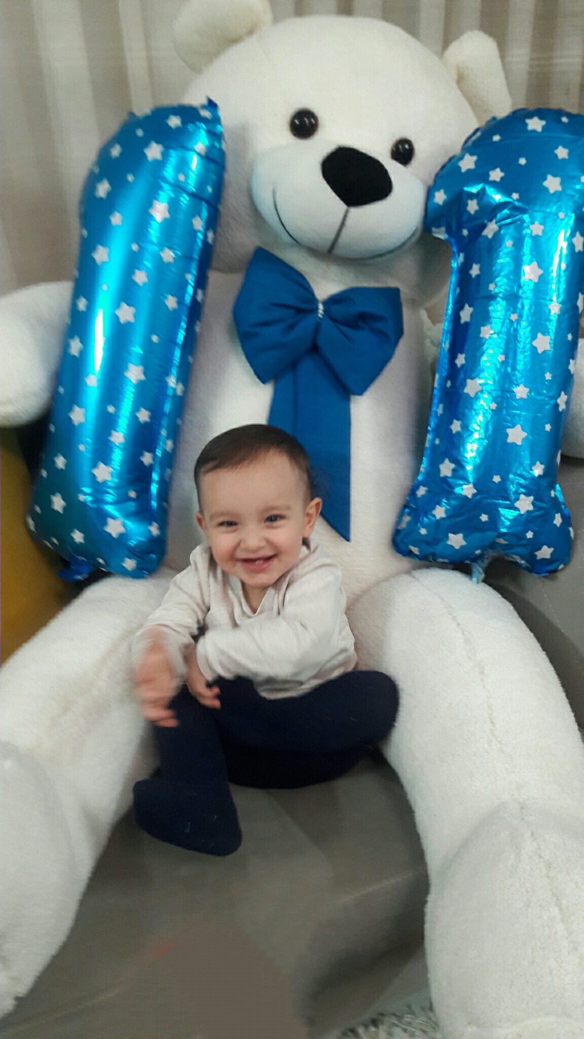 شب یلدا کودک مهراد جعفرزاده