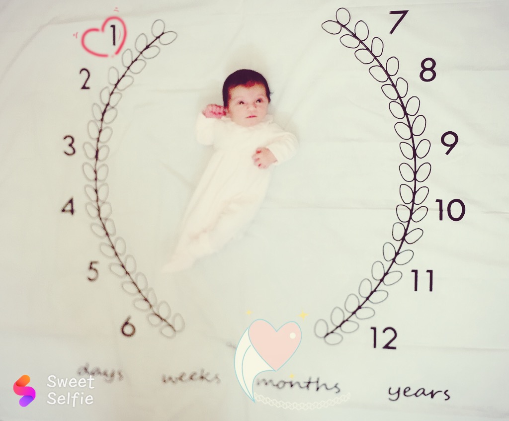 یک ماهگی نوزاد ايه اردكاني