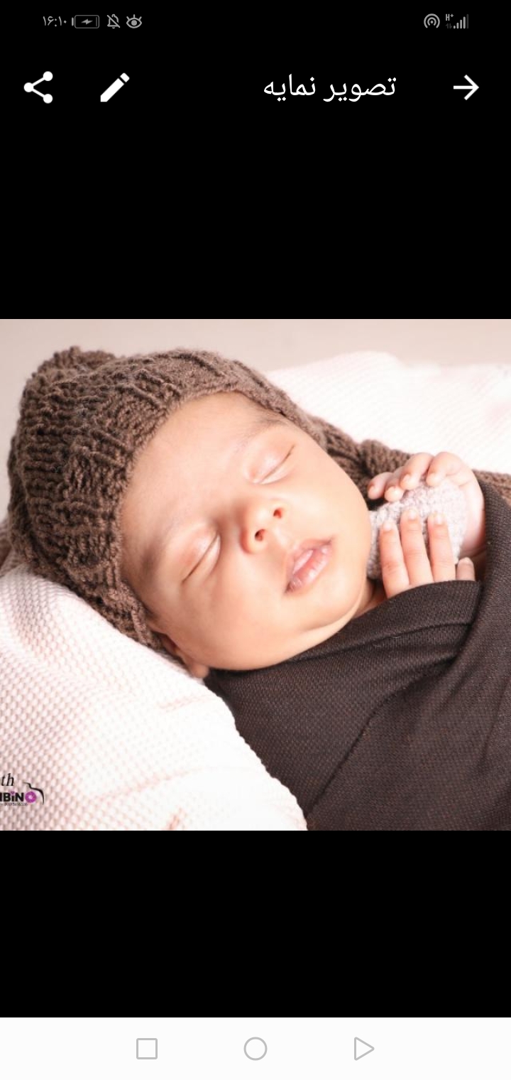 یک ماهگی نوزاد آدریان آزادیان