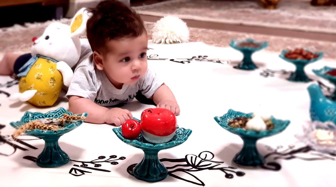 غلتیدن نوزاد رادین اینانلو