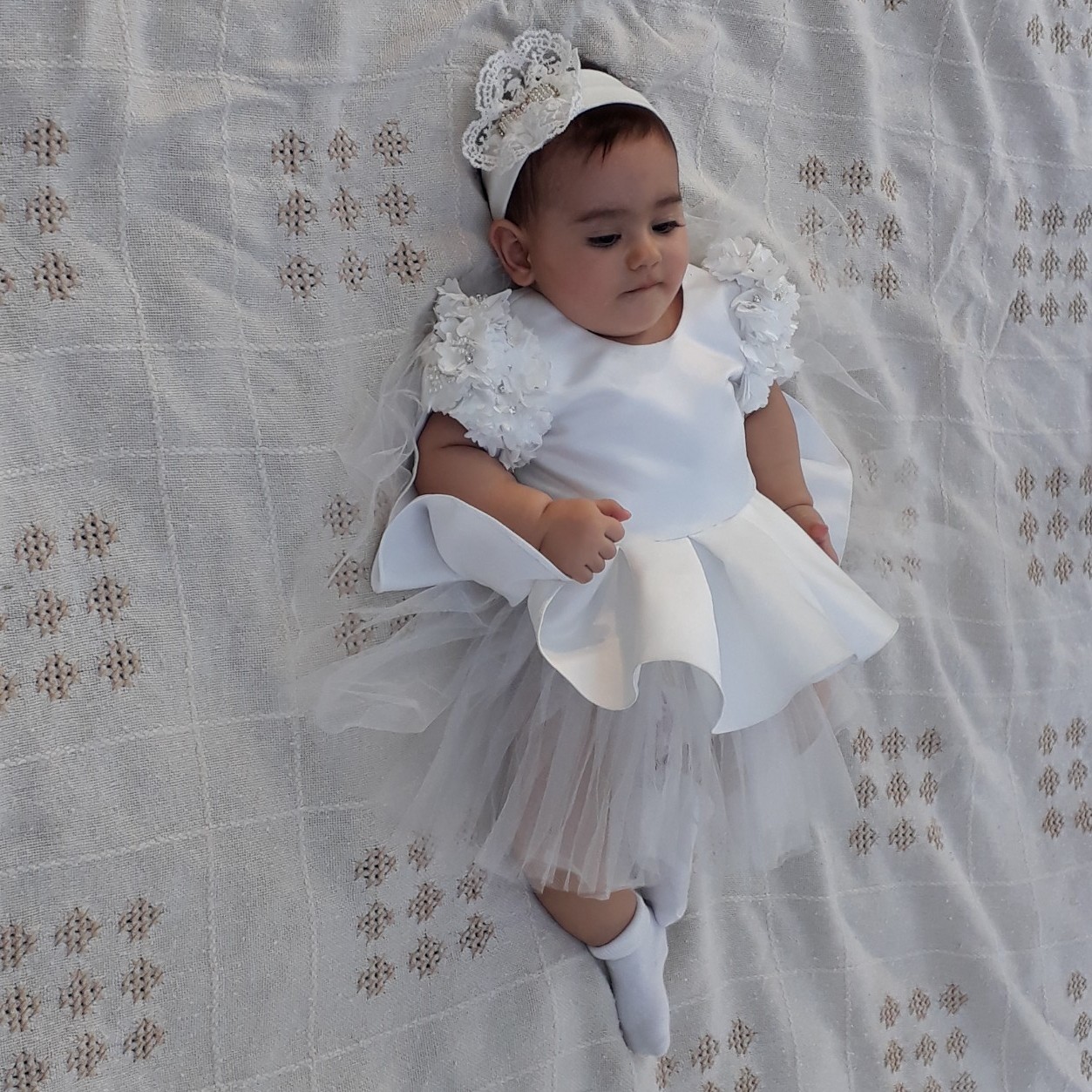 هشت ماهگی نوزاد نفس قاسمی سپرو